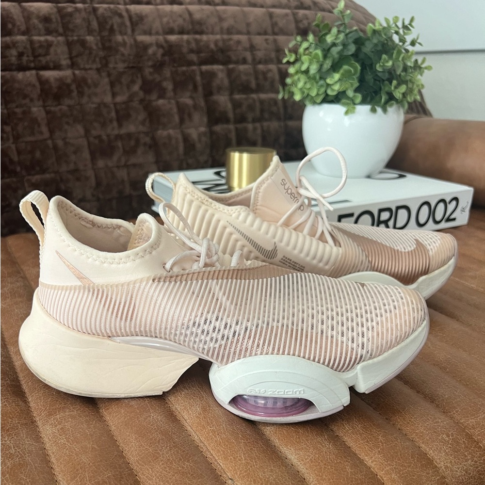 Nike superrep zoom rose gold peach 8.8